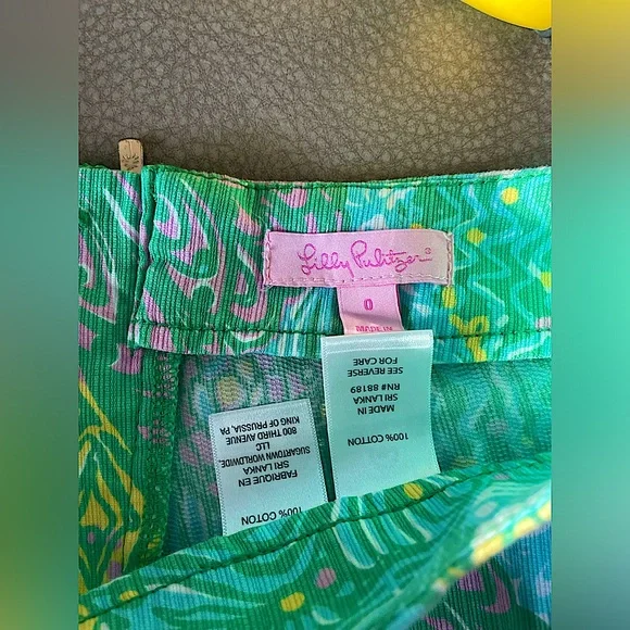 NWOT Vintage Lilly Pulitzer Dobby-Printed Deenie Shorts In Multi Sundance Print - Picture 17 of 17